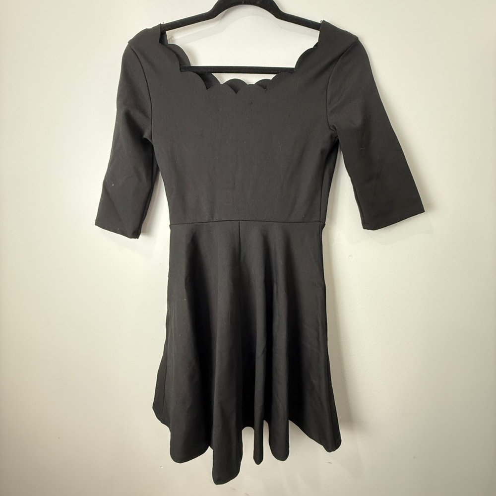 Lulu's Black Scalloped Long Sleeve Dress - Picture 5 of 6